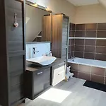 Villa Familiale Avec Et Sauna *