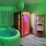 Familiale Avec Et Sauna Saint-Antonin-de-Sommaire