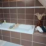 Familiale Avec Et Sauna Villa *