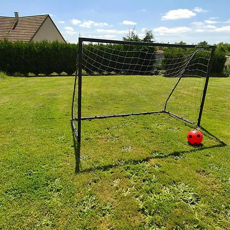 A La Familiale Sauna Salle De Jeux Babyfoot Flechettes Et Autre *